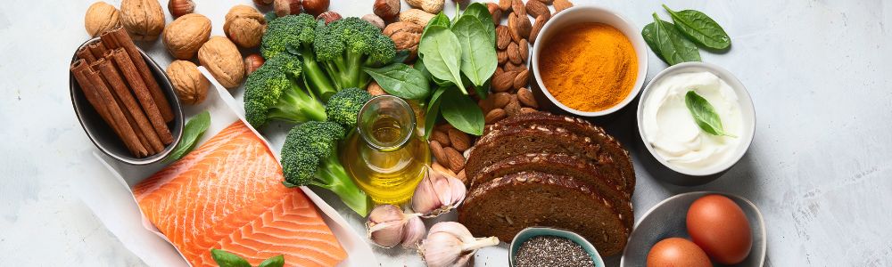 Dietă pentru refluxul gastric: alimente pe care să le consumi și pe care să le eviți